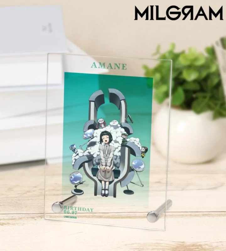 『MILGRAM』アマネのバースデーver.第3弾グッズがAMNIBUSで受注開始、6.27生まれの笑顔を6形態で